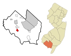 Map of Cedarville, highlighted within Cumberland County. Right: Location of Cumberland County in New Jersey.