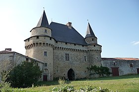 Image illustrative de l’article Château de Sigournais