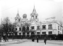 La façade du parc en 1923.