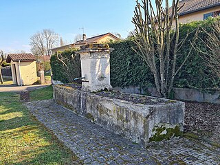 Fontaine à double bac.