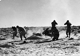 יחידת המרגמות פותחת באש על מוצבי אום-כתף (1948)