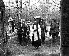 Funeral of Manfred von Richthofen, Bertangles Cemetery, France, 22 April 1918