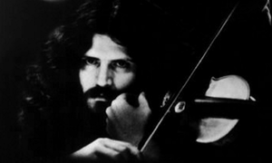 Robby Steinhardt in a 1976 promotional photo for Kansas