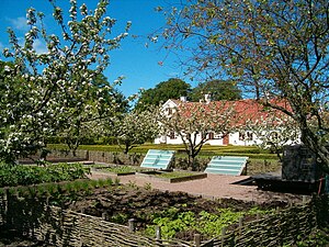 Fredriksdals herrgård, fruktträdgården.