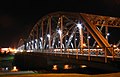 Le pont de Sorlie sur la Rivière Rouge, reliant les deux parties de Grand Forks.