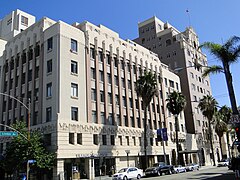 The Lafayette Condominiums complex,[3] originally the Lafayette Hotel and Campbell Apartments buildings[4]