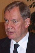 Paavo lipponen 15.1.2002 (cropped).jpg