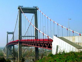 Pont d'Aquitaine.