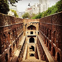 L'Agrasen ki Baoli, près de Connaught Place à New Delhi.