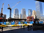 La construction le 2 mars 2010. On peut apercevoir la tour 4 à gauche.