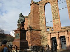 Statue de Philippe-Louis II de Hanau-Münzenberg.