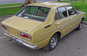 1976 Corolla (KE30R) CS sedan