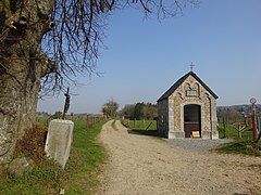 Chapelle Sainte-Barbe, tilleul des Lognards et croix Herman