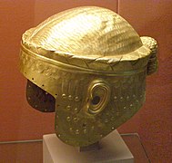 Casque en or de Meskalamdug (en).