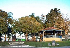 Praça Bento Munhoz da Rocha, na Sede do município