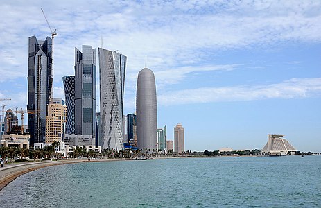 Vista do Corniche de Doha ao longo do qual foram realizadas as provas da marcha atlética e da maratona.