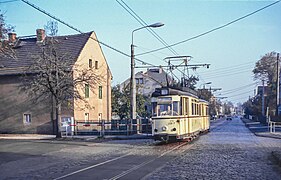 Zug in Richtung Cossebaude in Dresden-Stetzsch Am Urnenfeld (14. Oktober 1990)