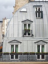 Chambres de l’hôtel vues du musée des Arts décoratifs.