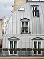 Chambres de l'hôtel vues du musée des Arts décoratifs.