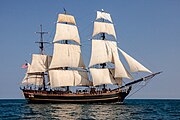 Le HMS Bounty, utilisé pour représenter l'Endinburgh Trader.