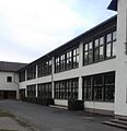 Vorderseite der Grundschule