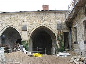 L'abbaye Notre-Dame de Neversdite parfois à tort abbaye Saint-Genest