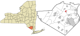 Location of Orange County, New York (left) and of Maybrook in Orange County (right)