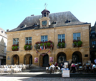 La mairie.