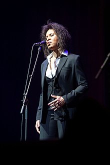 Sharon Robinson performs live in London in 2008