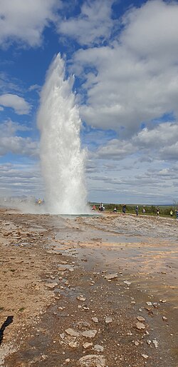 Éruption du Geyser en 2023.