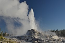 Castle Geyser erupting