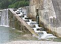 Échelle à poissons d'un barrage sur l'Isar près de Pullach, en Allemagne.