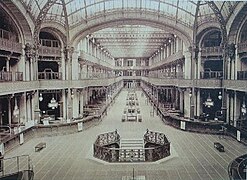 La grande galerie vers 1920.