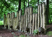 Rekonstruierter Wall Großer Hünenring