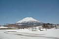 ニセコ町方面から望む羊蹄山