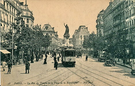 Le tramway pour l'Opéra dans la rue du Temple, au début du XXe siècle.