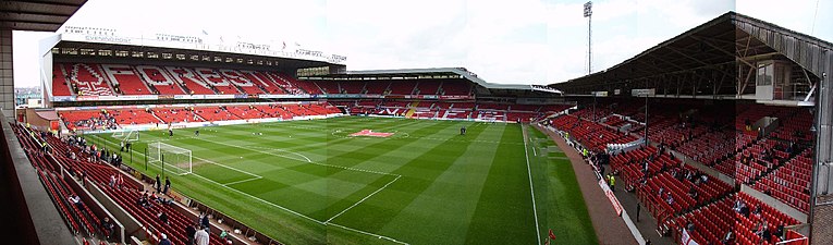 Stadion Trent Endista katsottuna