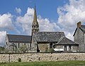 L'ancienne et la nouvelle église de Pocé-les-Bois.