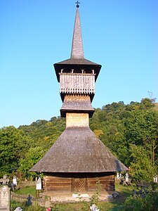 Wooden church in Lăpugiu de Jos
