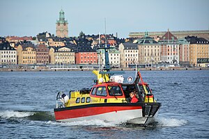 Rescue Österskär, från Räddningsstation Stockholm, utanför Gamla stan i Stockholm.