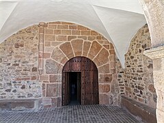 Pórtico de acceso