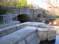 Washington Street Bridge and Finlay Dam in 2011