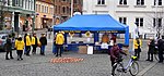 Lions Club på Stortorget i Ystad på alla hjärtans dag 14 februari 2023.