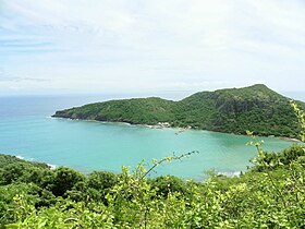 Vue du Morne Morel et de la baie du Marigot, du fort Napoléon.