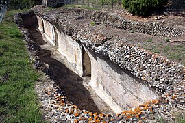 Soubassements comportant deux cuniculus. Fortications de Rusellae.