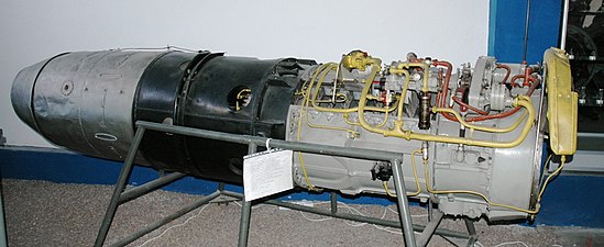 Le Toumanski RD-10, copie soviétique du Jumo 004. Cet exemplaire est exposé au Musée de l'aviation polonaise, à Cracovie.