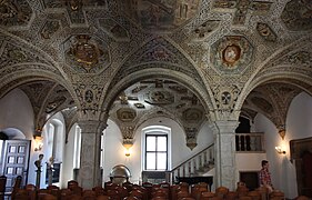 Renaissance vaults inside the Town Hall.