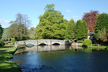 File:Ashford Bridge.jpg (Sheepwash Bridge, Ashford-in-the-Water)