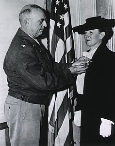 Beulah Ream Allen receiving the Medal of Freedom, author unknown (restored by Adam Cuerden)