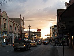 Gata i Juárez.